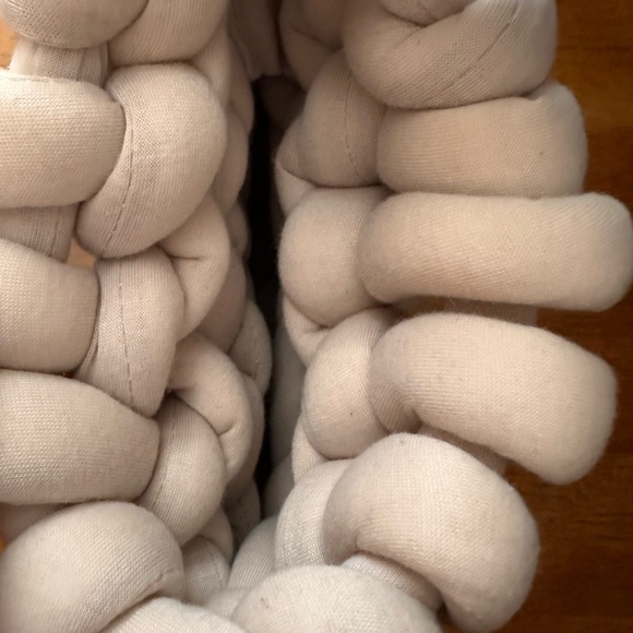 Chunky yarn handwoven tote purse - Picture 4 of 4